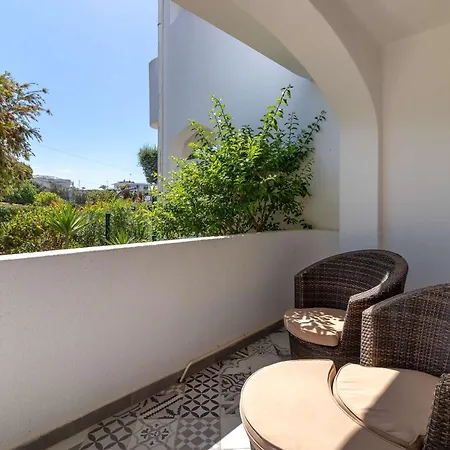 Casa Moinho - Stylish 2 Bedroom Townhouse *