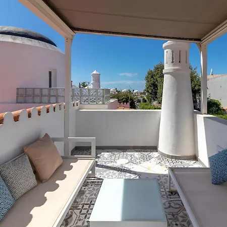 Casa Moinho - Stylish 2 Bedroom Townhouse * 카르보에이루